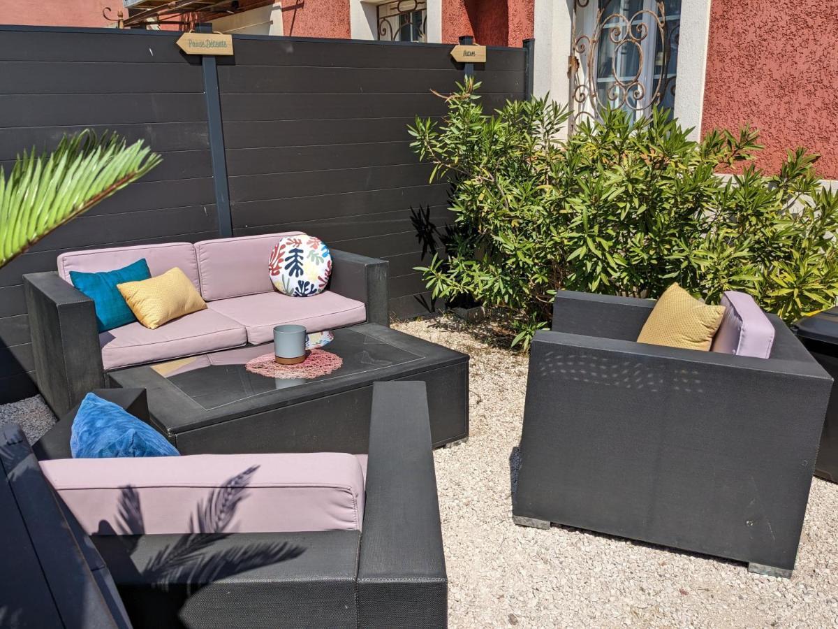 L'Instant Mer - Bord De Mer - Studio Avec Grand Jardin A La Capte Hyeres Exterior photo