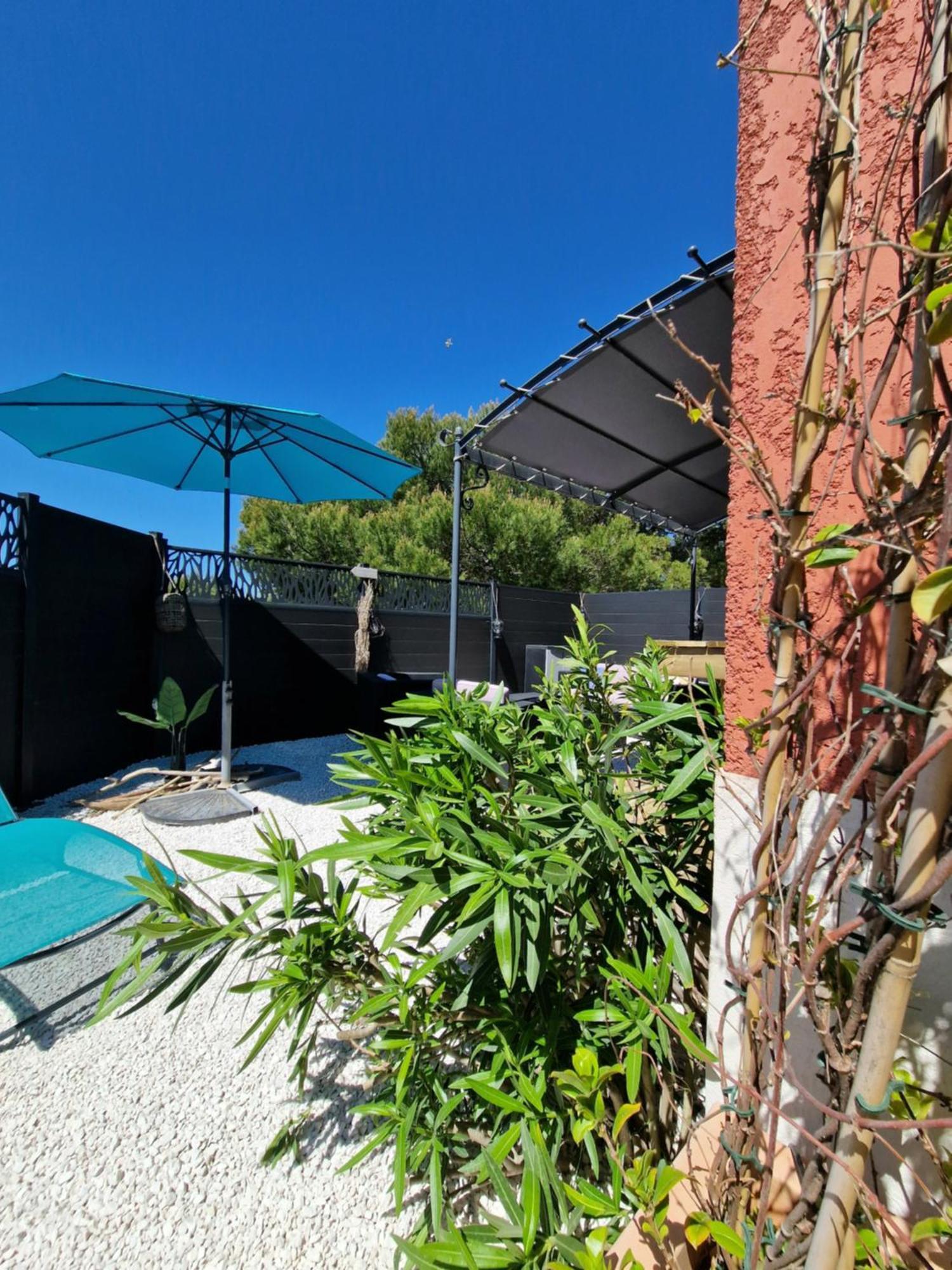 L'Instant Mer - Bord De Mer - Studio Avec Grand Jardin A La Capte Hyeres Exterior photo
